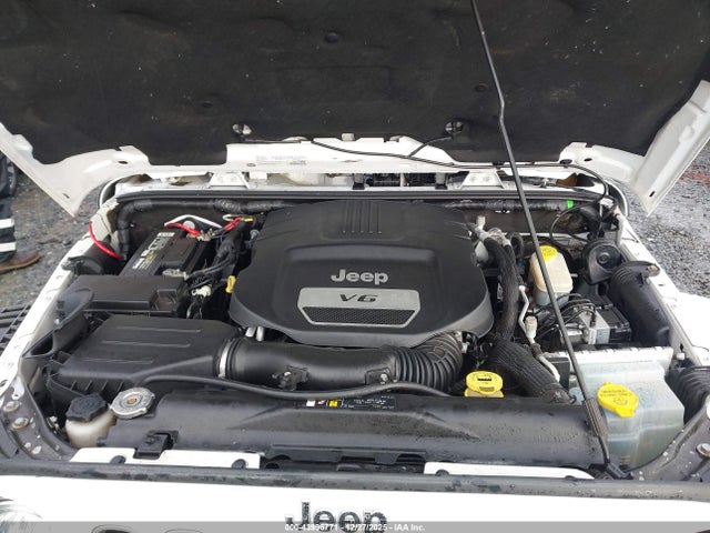 1C4HJWEG6JL920644 Jeep Wrangler Jk Unlimited Sahara 4x4