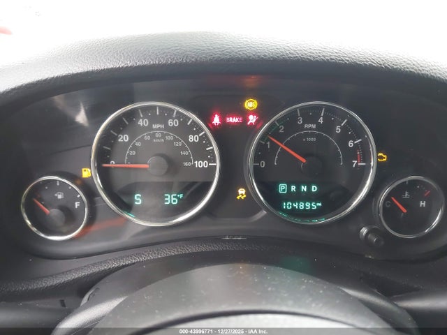 1C4HJWEG6JL920644 Jeep Wrangler Jk Unlimited Sahara 4x4