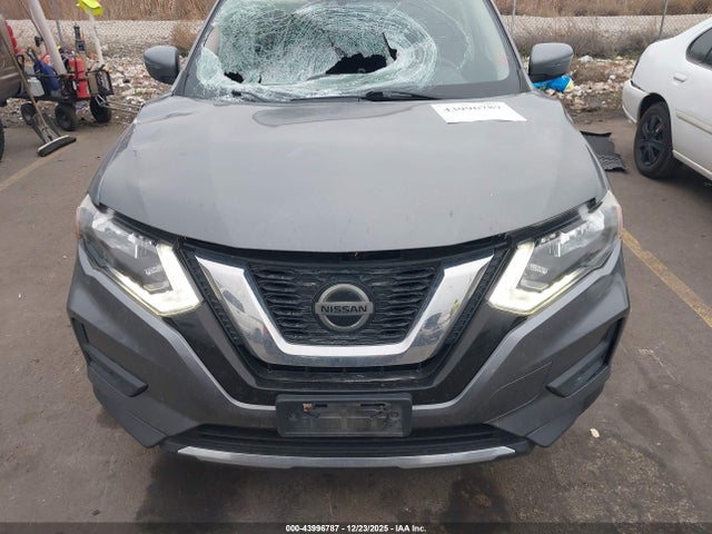 JN8AT2MV2KW380203 Nissan ROGUE SV
