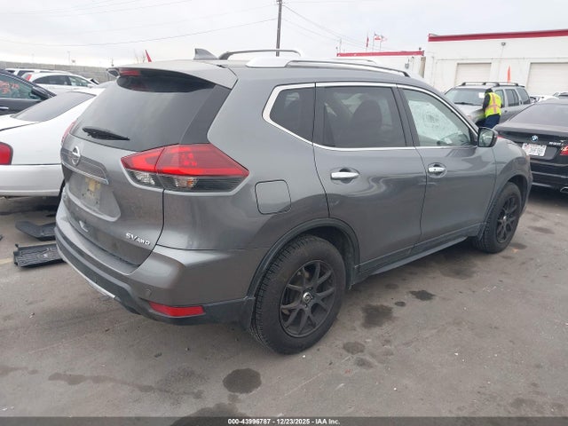 JN8AT2MV2KW380203 Nissan ROGUE SV