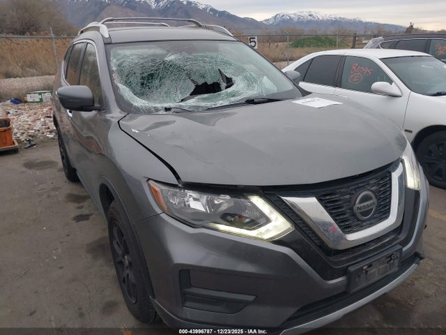 JN8AT2MV2KW380203 Nissan ROGUE SV