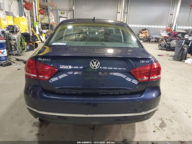 Volkswagen Passat 1.8t Se 2015 1VWBS7A32FC044722 Image 16