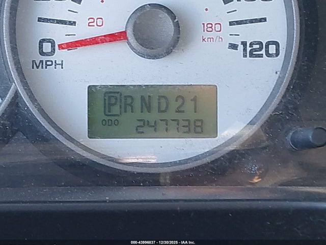 Auction sale of the 2005 Ford Escape Xls, vin: 1FMYU92Z85KA84745, lot number: 43996837