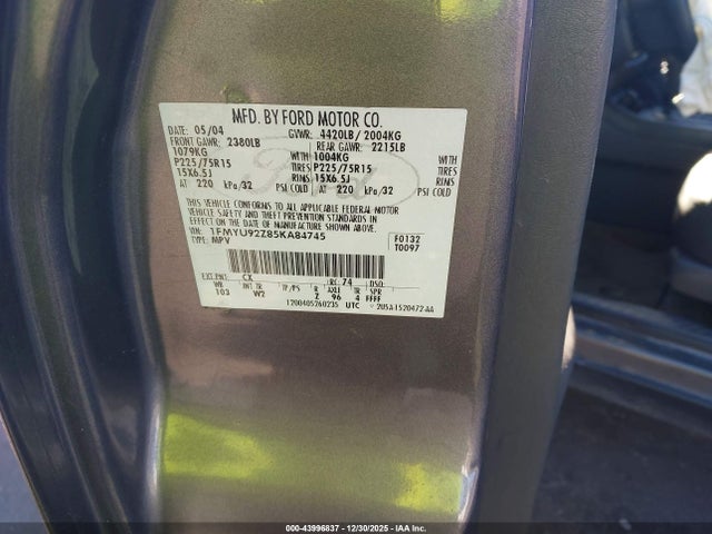 Auction sale of the 2005 Ford Escape Xls, vin: 1FMYU92Z85KA84745, lot number: 43996837