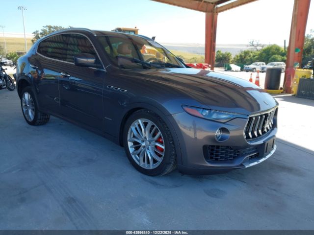 2018 MASERATI LEVANTE ZN661XUL3JX305892