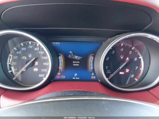 2018 MASERATI LEVANTE ZN661XUL3JX305892 Photo 6