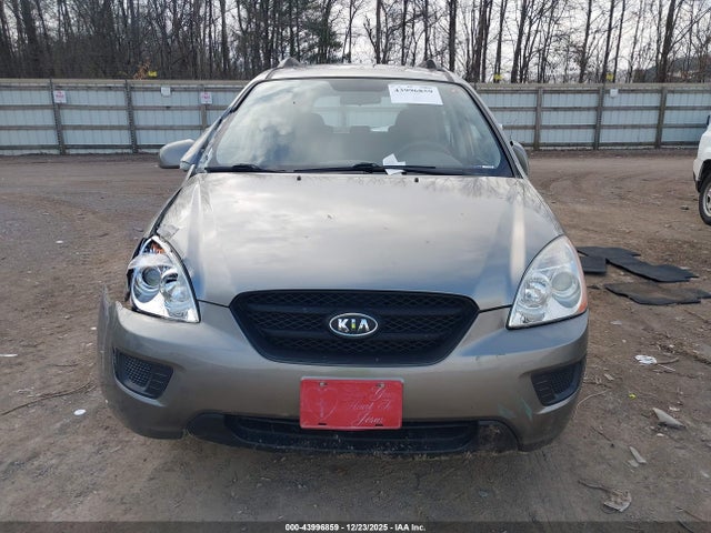 43996859 :رقم المزاد ، KNAFG528697261639 vin ، 2009 Kia Rondo Lx مزاد بيع