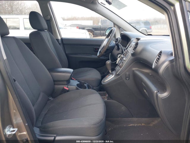 43996859 :رقم المزاد ، KNAFG528697261639 vin ، 2009 Kia Rondo Lx مزاد بيع