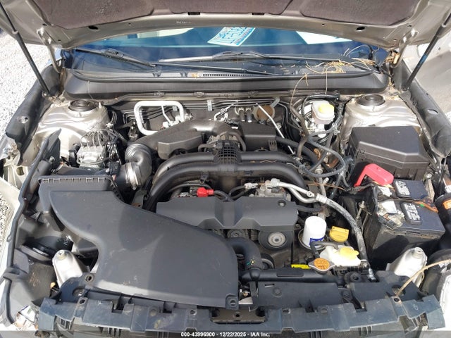 43996900 :رقم المزاد ، 4S4BSANCXH3348017 vin ، 2017 Subaru Outback 2.5i Limited مزاد بيع