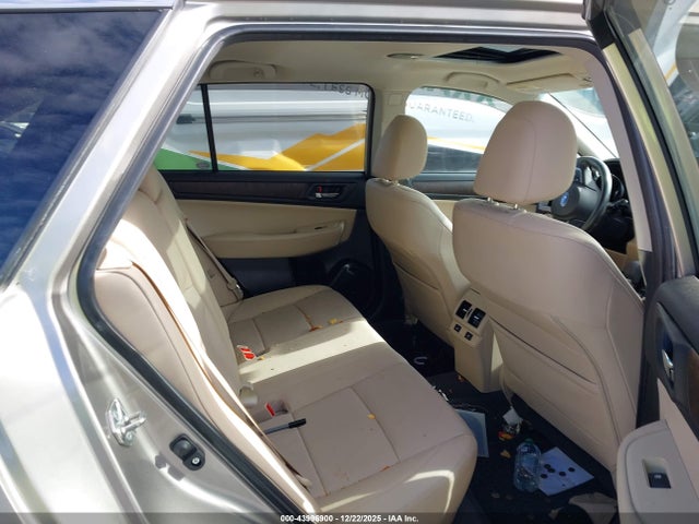 43996900 :رقم المزاد ، 4S4BSANCXH3348017 vin ، 2017 Subaru Outback 2.5i Limited مزاد بيع