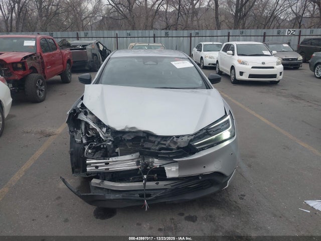 JTDACAAU3R3022623 Toyota Prius Le