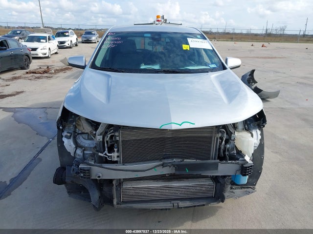 Chevrolet Equinox Awd 2fl 2021 2GNAXTEV0M6140379 Image 12