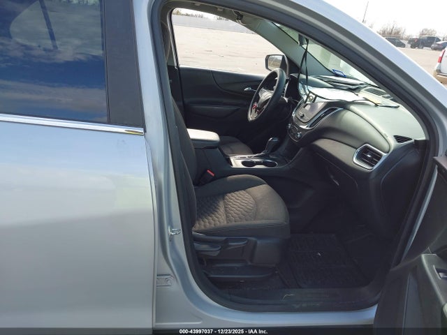 2021 CHEVROLET EQUINOX 2GNAXTEV0M6140379 Photo 4