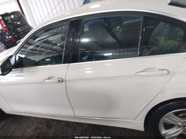 43997064 :رقم المزاد ، WBA8D9G39HNU65187 vin ، 2017 Bmw 330i Xdrive مزاد بيع