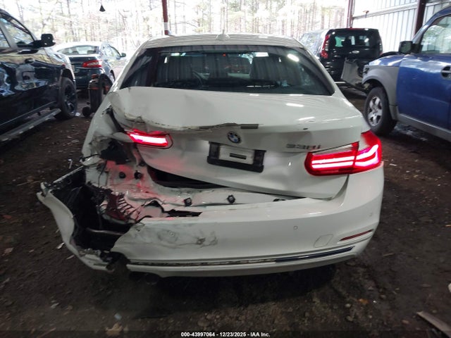 43997064 :رقم المزاد ، WBA8D9G39HNU65187 vin ، 2017 Bmw 330i Xdrive مزاد بيع
