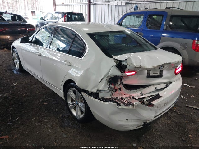 43997064 :رقم المزاد ، WBA8D9G39HNU65187 vin ، 2017 Bmw 330i Xdrive مزاد بيع