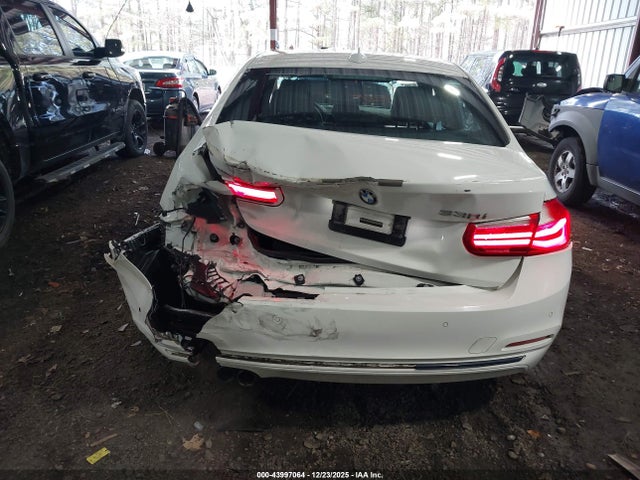 43997064 :رقم المزاد ، WBA8D9G39HNU65187 vin ، 2017 Bmw 330i Xdrive مزاد بيع