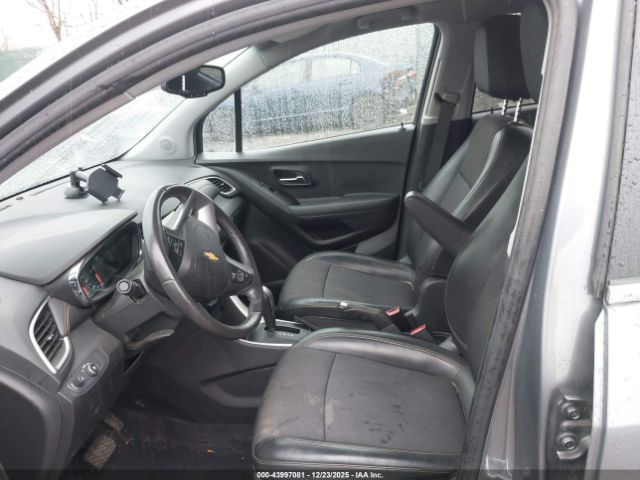 2019 CHEVROLET TRAX KL7CJPSB4KB936032 Photo 4