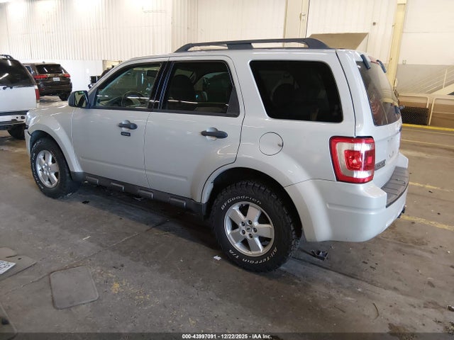 2009 FORD ESCAPE 1FMCU93G59KD14299 Photo 2