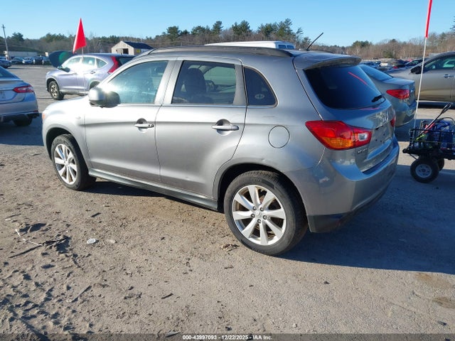 2015 MITSUBISHI OUTLANDER SPORT 4A4AR4AUXFE011000 Photo 2
