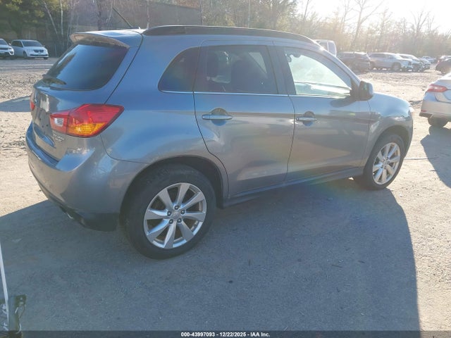 2015 MITSUBISHI OUTLANDER SPORT 4A4AR4AUXFE011000 Photo 3