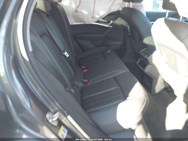 2022 AUDI E-TRON SPORTBACK WA11AAGE5NB020257 Photo 7