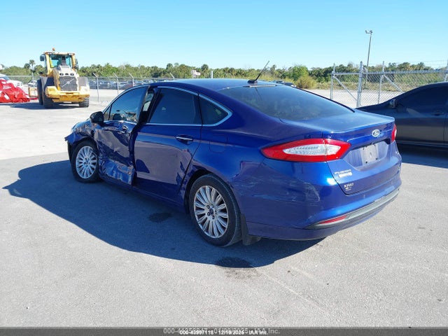 2016 FORD FUSION ENERGI 3FA6P0PU0GR381153 Photo 2