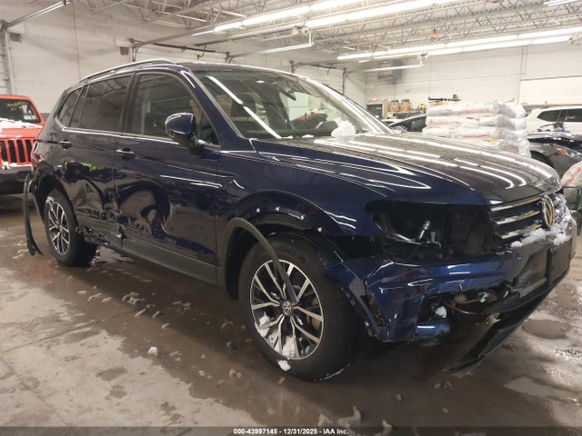 43997145 :رقم المزاد ، 3VV0B7AXXMM155321 vin ، 2021 Volkswagen Tiguan 2.0t S مزاد بيع