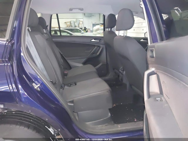 43997145 :رقم المزاد ، 3VV0B7AXXMM155321 vin ، 2021 Volkswagen Tiguan 2.0t S مزاد بيع
