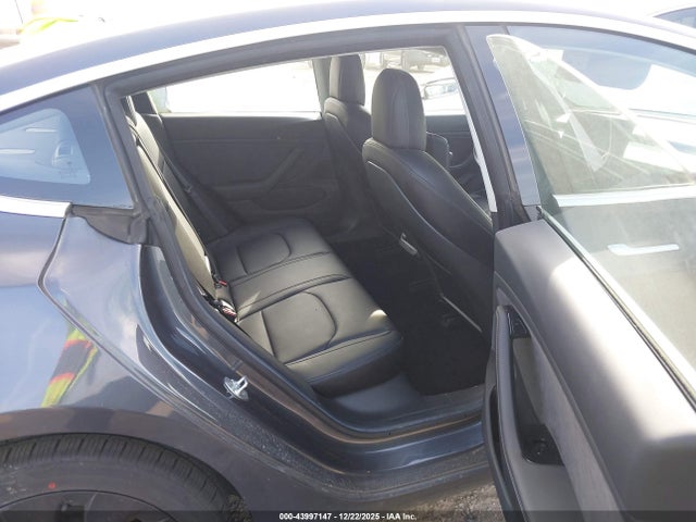 2018 TESLA MODEL 3 5YJ3E1EA4JF006893 Photo 7