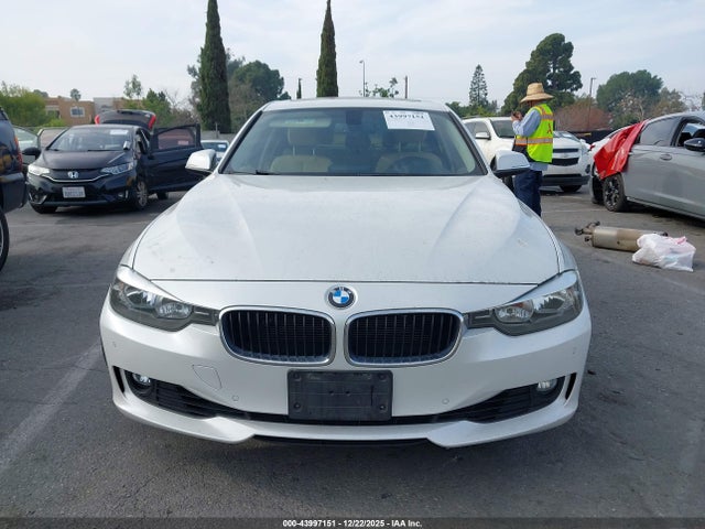 Aukcja sprzedaży 2015 Bmw 328i, vin: WBA3A5G5XFNS90927, numer aukcji: 43997151