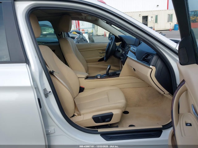 Aukcja sprzedaży 2015 Bmw 328i, vin: WBA3A5G5XFNS90927, numer aukcji: 43997151