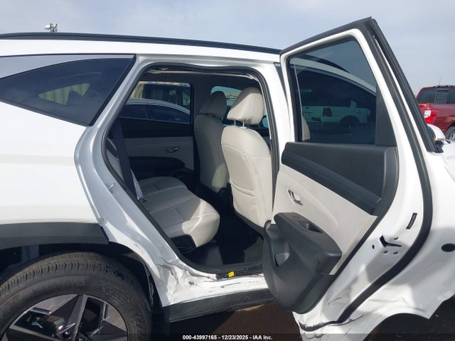 5NMJCCDE4SH530915 Hyundai Tucson Sel Convenience