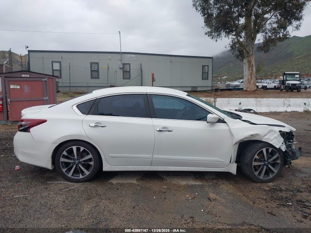 Nissan Altima 2.5 Sr 2017 1N4AL3APXHN330340 Image 13