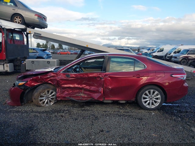 4T1B11HK9KU263502 Toyota CAMRY LE