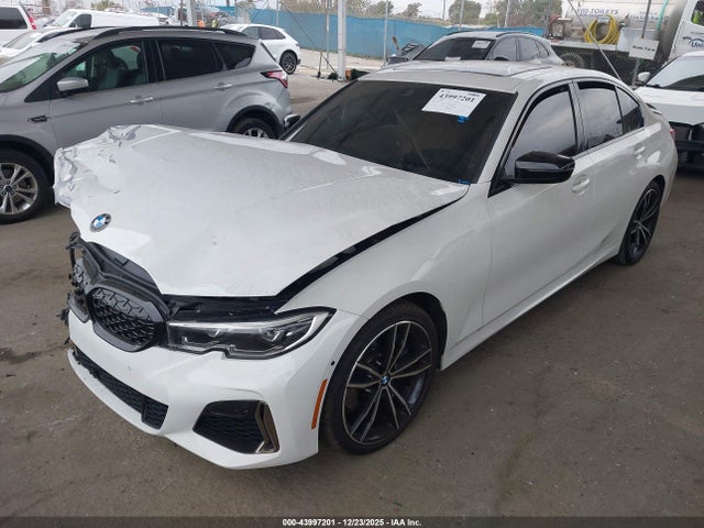 BMW 3 Series M340i 2020 WBA5U7C07LFH58420 Image 2
