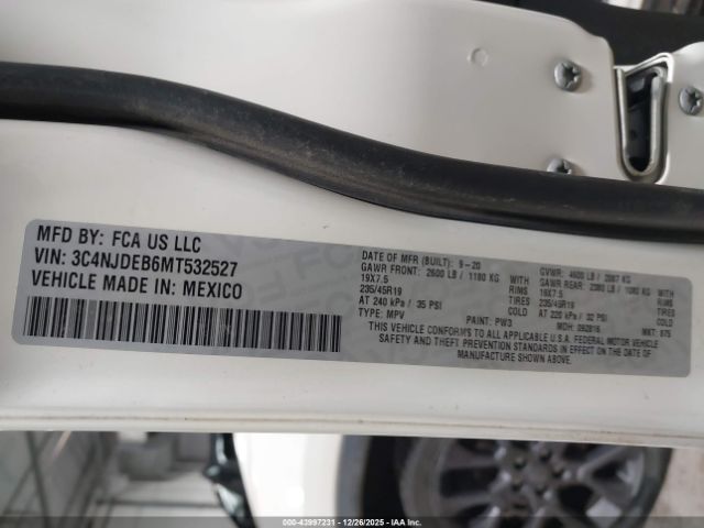 2021 JEEP COMPASS 3C4NJDEB6MT532527 Photo 8