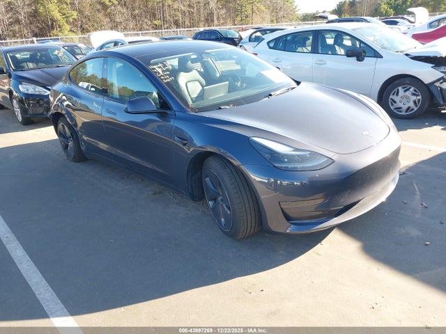 2023 TESLA MODEL 3 5YJ3E1EA3PF422698 Photo 0