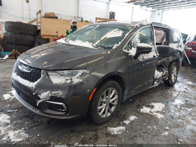 2023 CHRYSLER PACIFICA 2C4RC3BG6PR593227 Photo 1