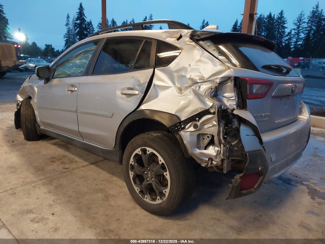 Subaru Crosstrek Premium 2022 JF2GTAEC0N8210199 Image 3