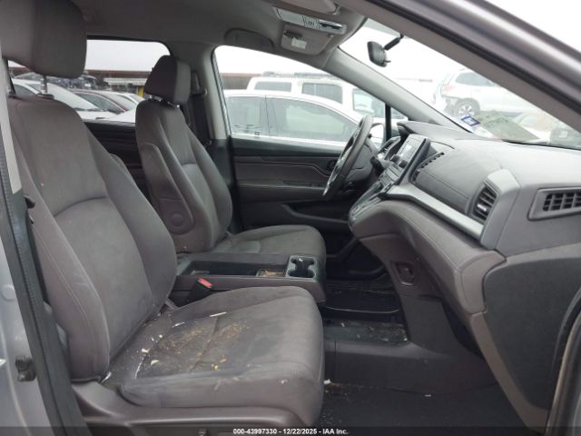 2018 HONDA ODYSSEY 5FNRL6H22JB037139 Photo 4