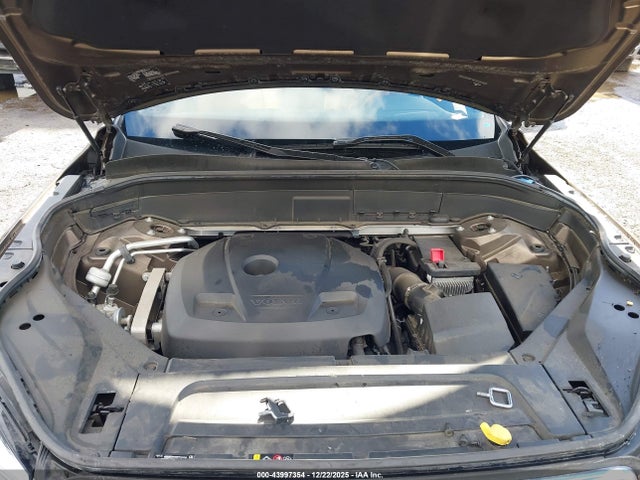 2017 VOLVO XC90 YV4102XK7H1143215 Photo 9