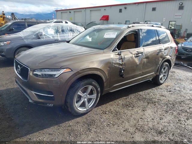 2017 VOLVO XC90 YV4102XK7H1143215 Photo 1