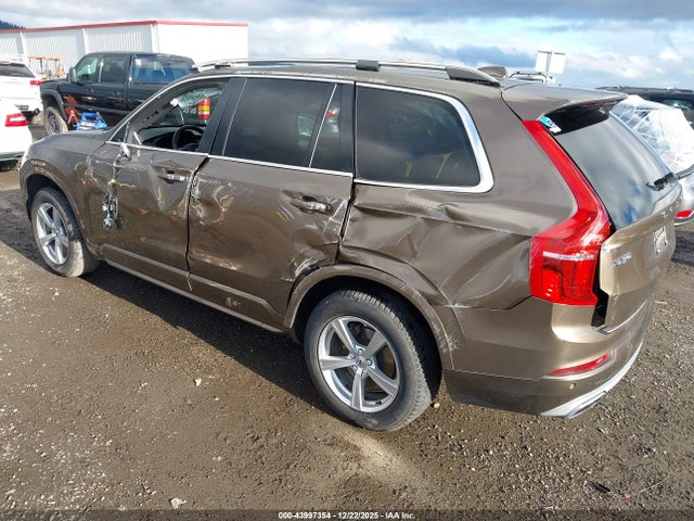 2017 VOLVO XC90 YV4102XK7H1143215 Photo 2