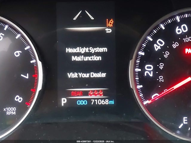 Toyota RAV4 LE 2019 2T3F1RFV0KW028636 Image 16