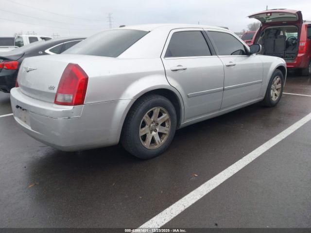 2006 CHRYSLER 300 2C3KA53G76H411898 Photo 3