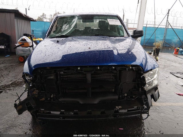 RAM 1500 Express 4x2 6'4 Box 2018 1C6RR6FG6JS347835 Image 12