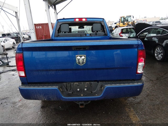 RAM 1500 Express 4x2 6'4 Box 2018 1C6RR6FG6JS347835 Image 16