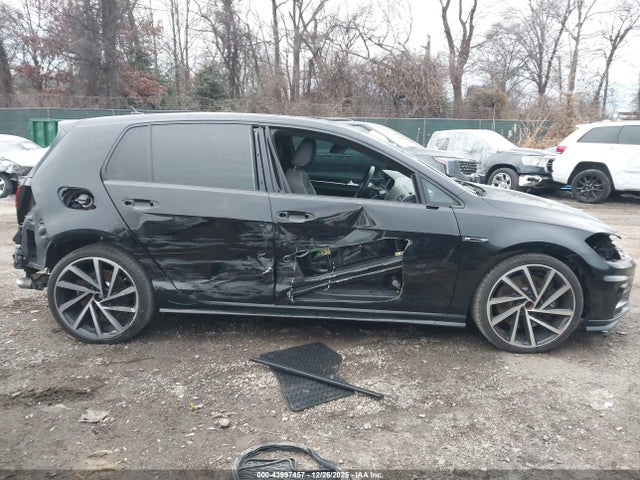 2018 VOLKSWAGEN GOLF R WVWWF7AU8JW183679 Photo 5