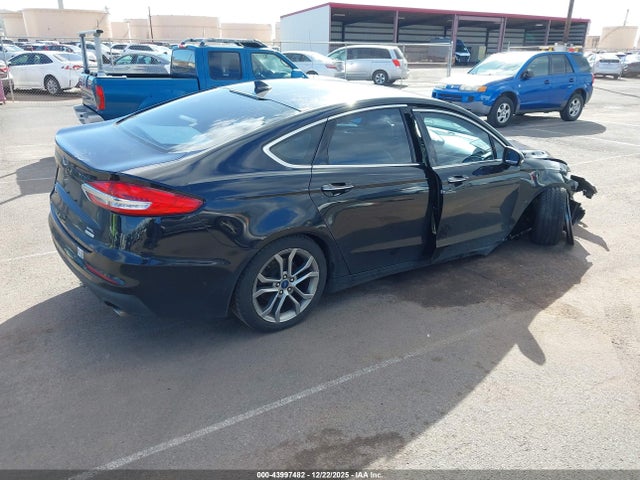3FA6P0CD4KR150237 Ford FUSION SEL